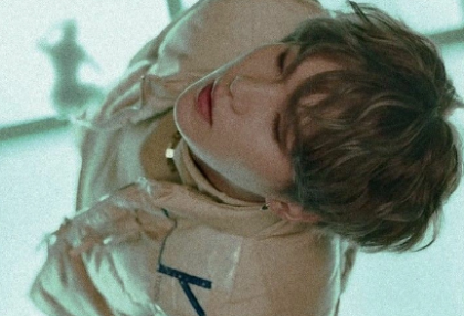 Tôi đã mắc bẫy trắng trợn của anh ta. thumbnail