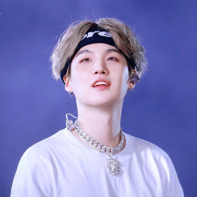 ( 낮의 ) 민윤기 image