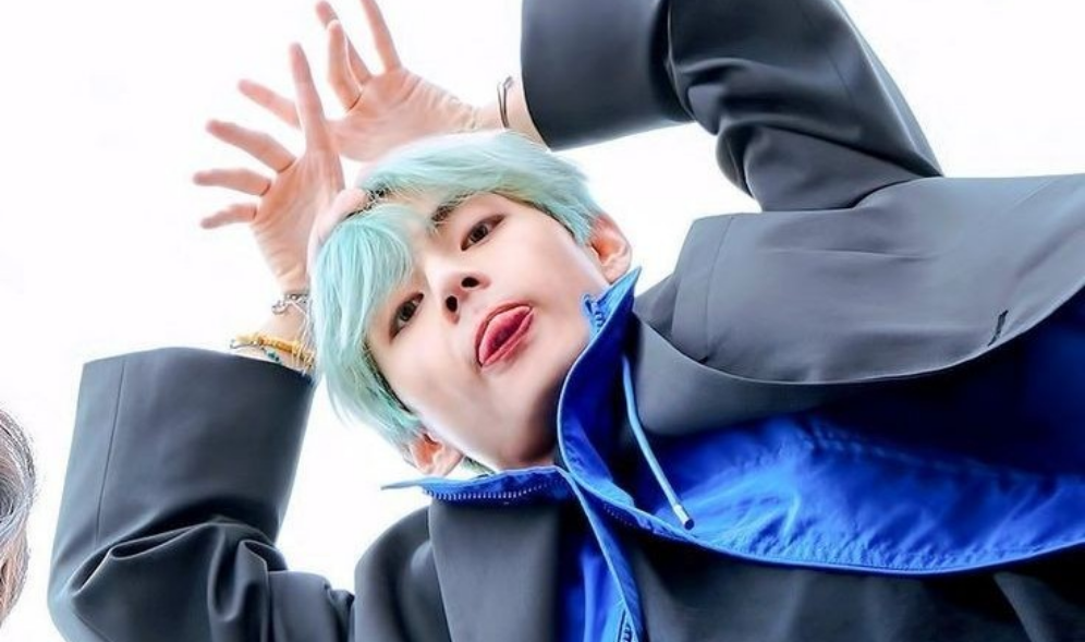 hubungan palsu, pasangan SMA thumbnail