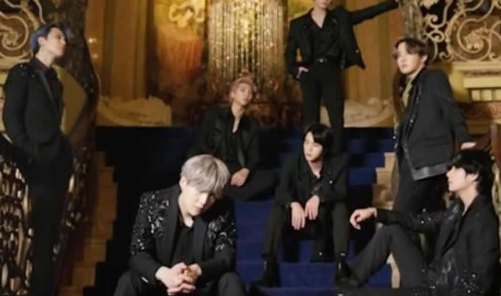 뱀파이어들의 불법적인 인생 thumbnail