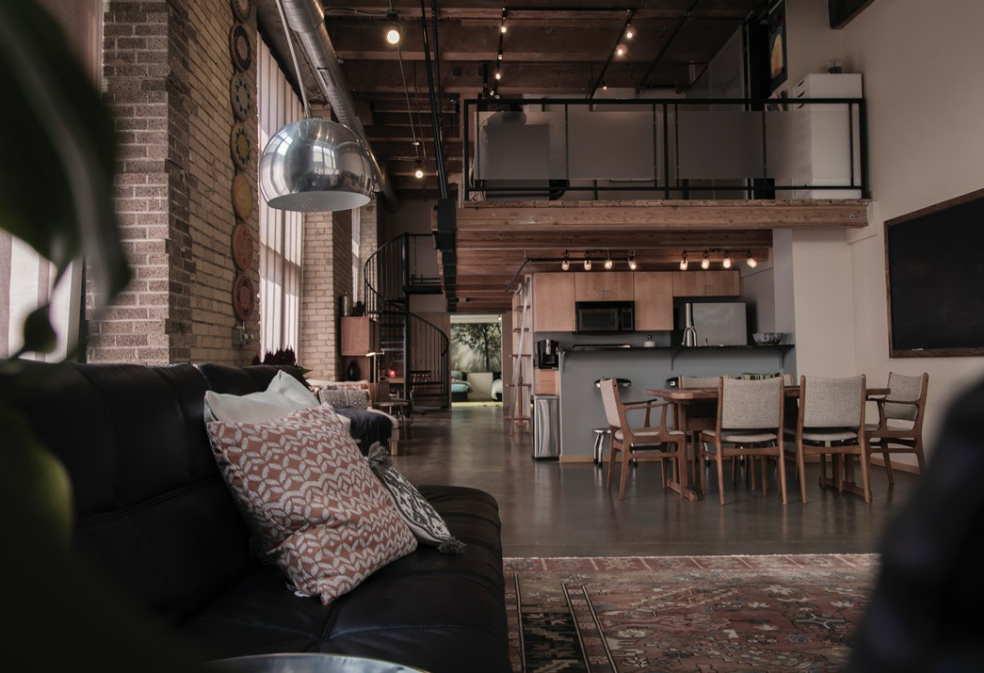 아이돌의 고된 삶 thumbnail