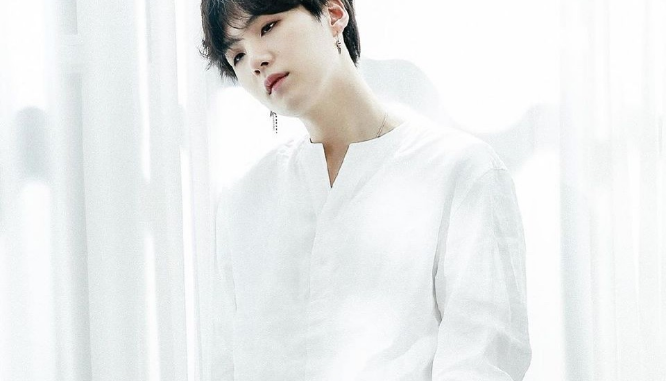 ARMY, comment and earn votes thumbnail