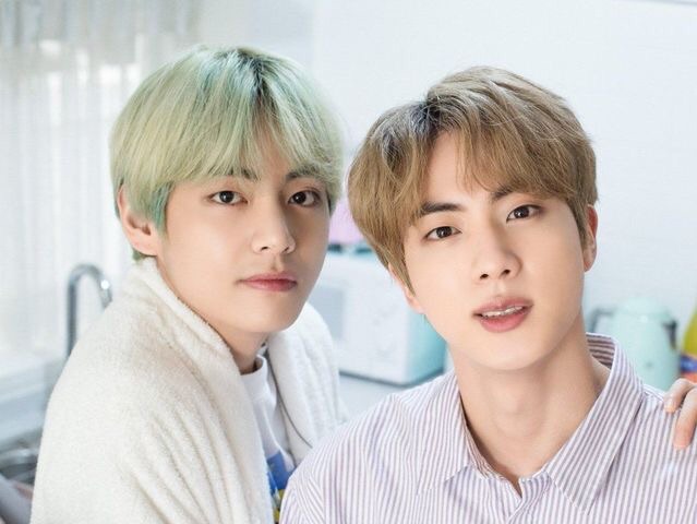 진과 뷔에게 투표하세요 thumbnail