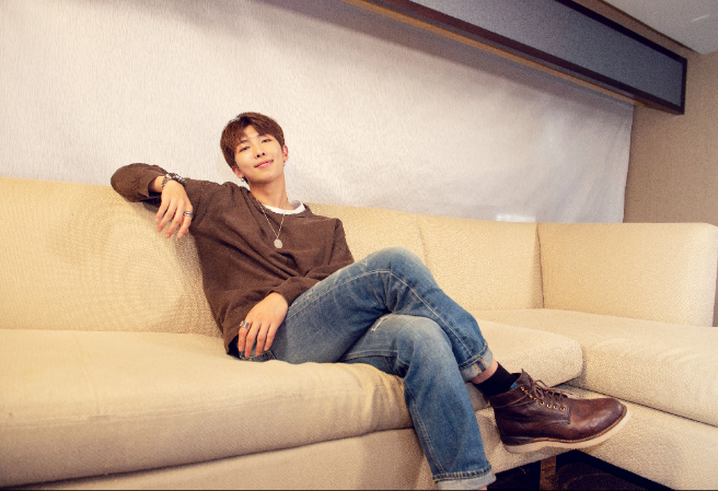 Vote 4 Yoongi💜 thumbnail