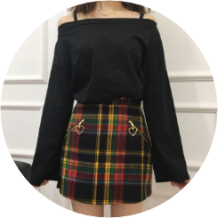 y.j(진여주) image