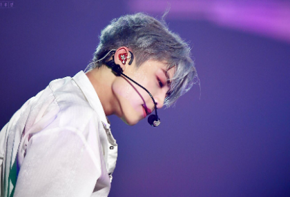 Saudara kembarku adalah seorang pengganggu yang keras kepala. thumbnail