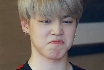 10년지기 애교쟁이변태남사친이 내 남친이 되면? thumbnail