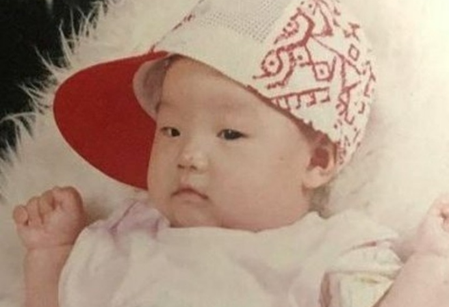 윤기에게 투표하세요 <3 thumbnail