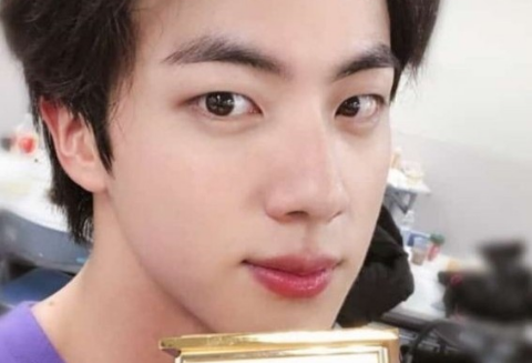 석진에게 투표하세요 thumbnail