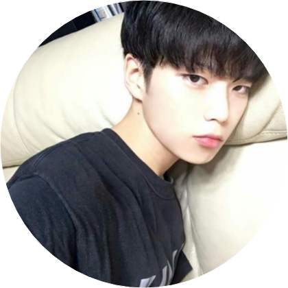 이수현 image