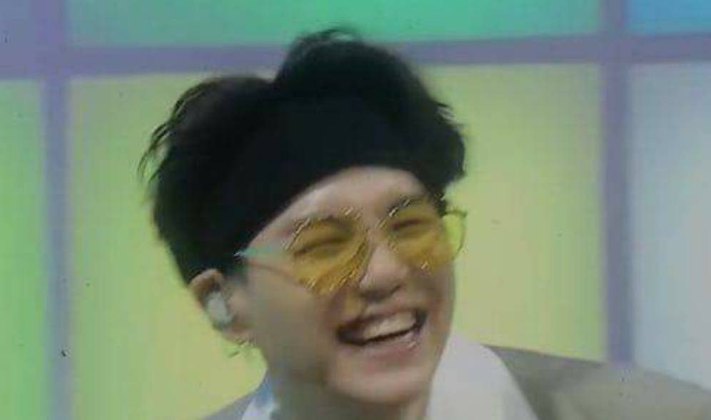 윤기에게 투표하세요 thumbnail