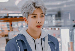 내 친구 남준이에게 투표해줘🌻 thumbnail