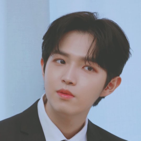 김재환 image
