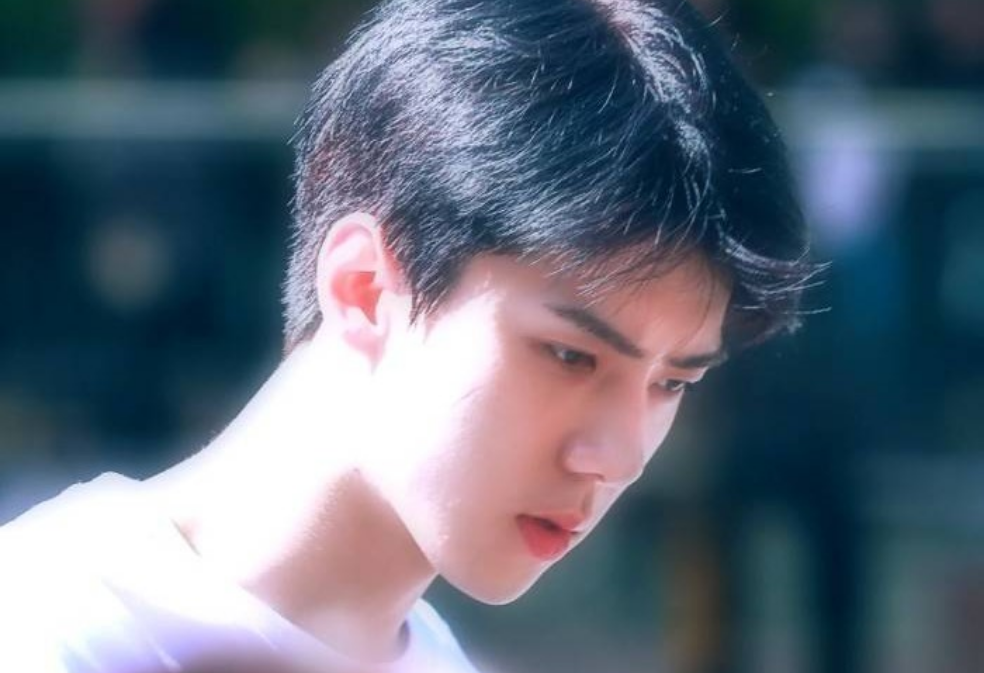 Happy birthday, Sehun!! thumbnail