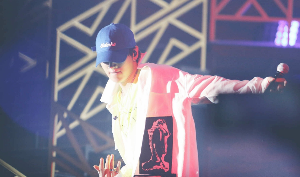 Lee Hyuk Jae thumbnail