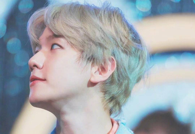 변백현 thumbnail