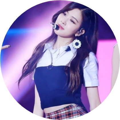 여주 / 16살 image