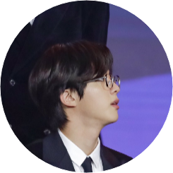 김석진 image