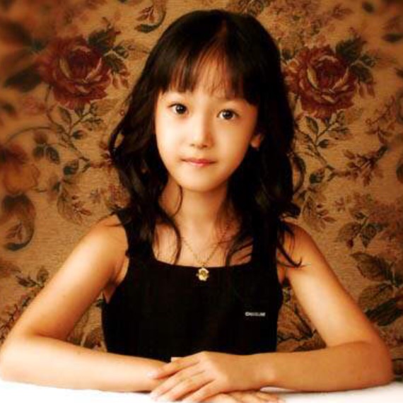 황은비__8살 image