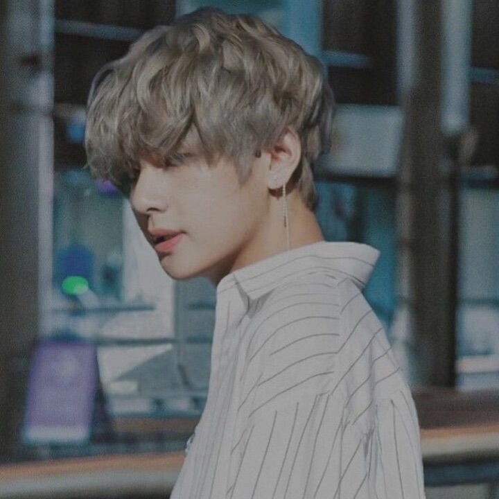 김태형_뱀파이어 나이로 어림 image
