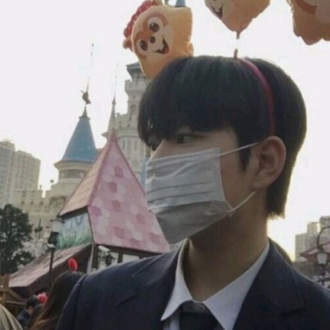 이우진_17살 image