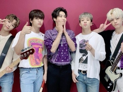 [Publicación de Bing de N.Flying] FELIZ CUMPLEAÑOS~♡ thumbnail