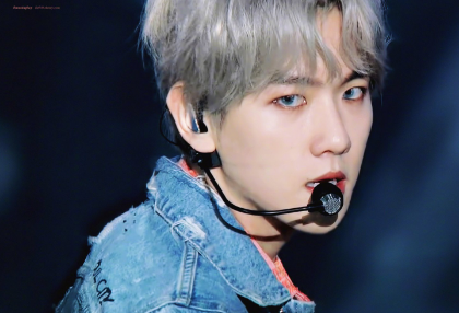 Byun Baekhyun • Thần tượng thiên tài thumbnail