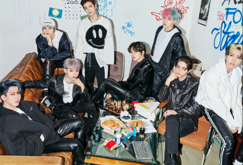 VOTE FOR SKZ thumbnail