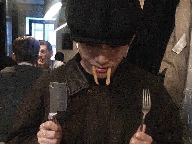 울오빠는 월드스타 thumbnail