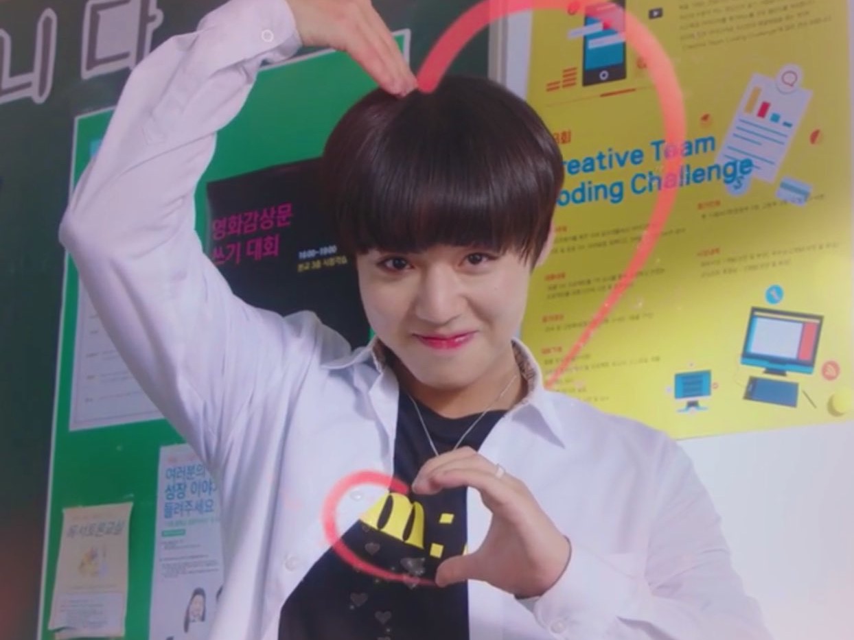 박지훈 - 웃긴 thumbnail