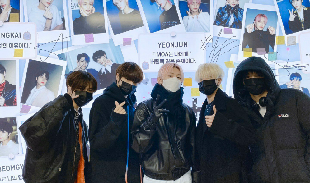 Sekolah Menengah Atas Seni Peaceful Tomorrow Hari Ini thumbnail