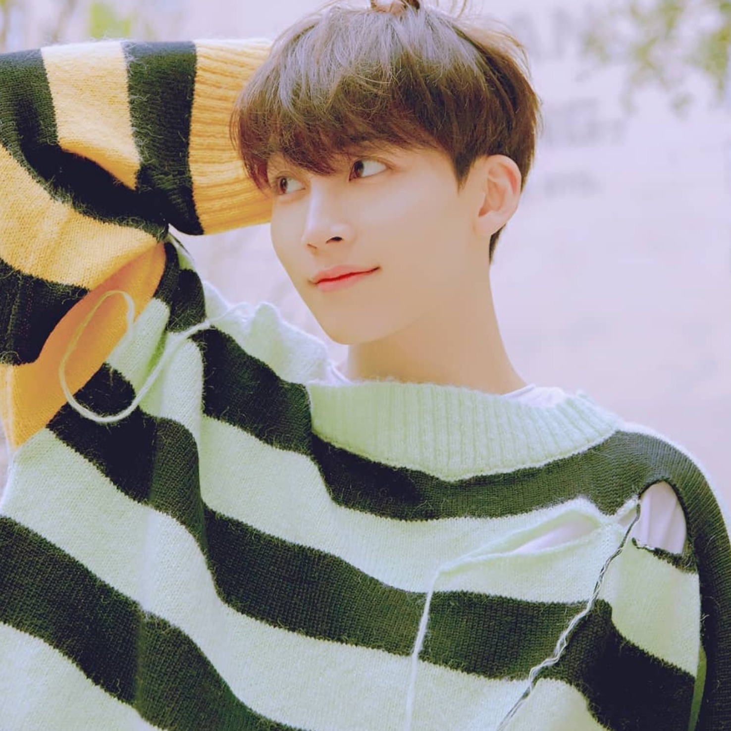 윤정한 (17) image