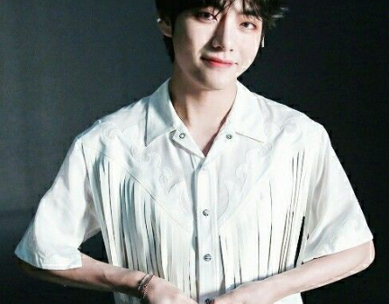 偶像的转变是无辜的。 thumbnail