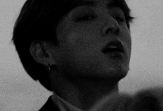 “与黑豹签订合同” thumbnail