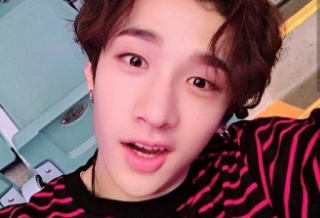 Why do you love Stray kids?!  thumbnail