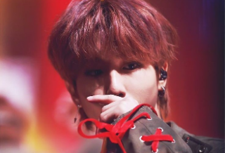 Let's vote for Han Jisung thumbnail