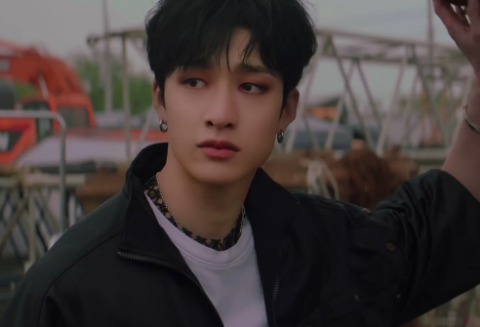 au to VOTE FOR SKZ thumbnail image