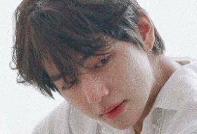 Yêu một hồn ma cũng không sao cả. thumbnail