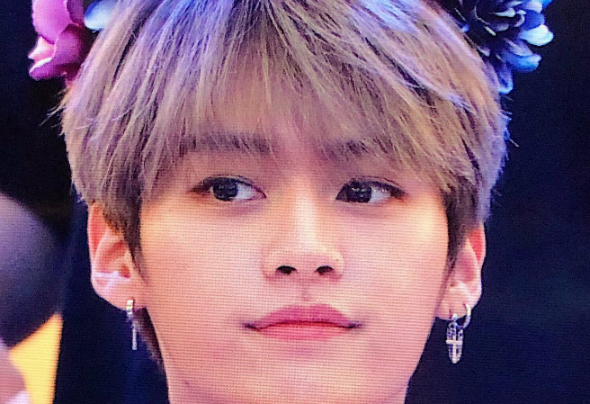 민호에게 투표하세요 thumbnail