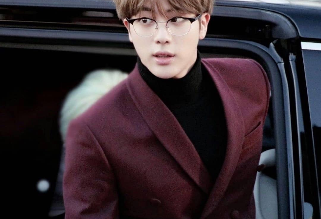석진이에게 투표해주세요💜 thumbnail