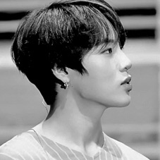 하성운 image