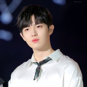 김재환 image