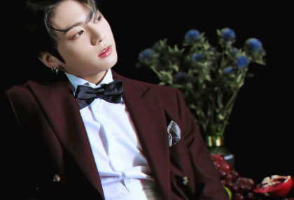 萨加吉首领与托莱恶霸之间的血腥爱情故事 thumbnail