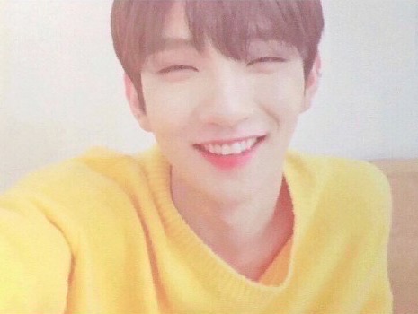 我猜男女之間不存在友誼。 thumbnail