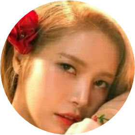 솔라(휘인이) image