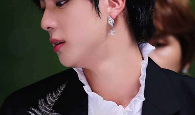 방탄소년단 thumbnail