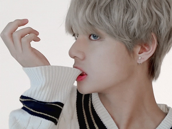 나를 좋아하는 사람이 7명!? thumbnail