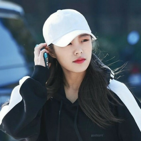 정휘인 image