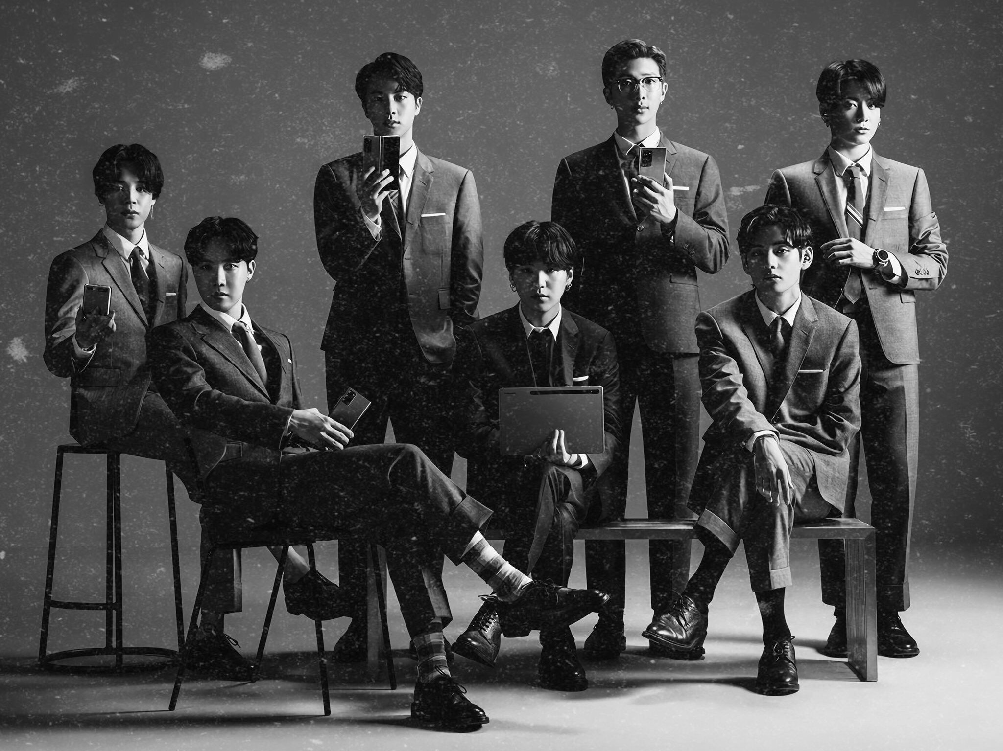 "일진 오빠들에게 입양왔다" thumbnail