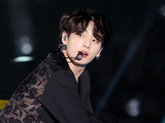 與邊緣人調情 thumbnail